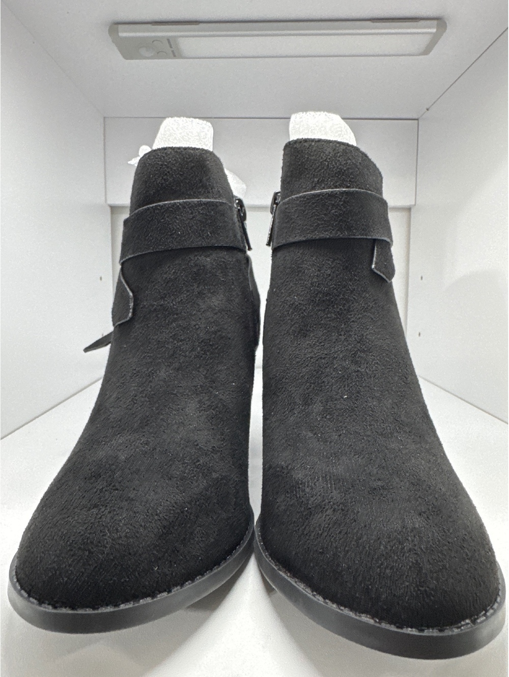 ZBY Women's Black Suede Knot Chelsea Booties - Size 5 Heel H